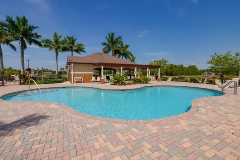 5064 NW Coventry Circle Port St Lucie FL 34986