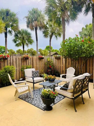 812 8th Way West Palm Beach FL 33407