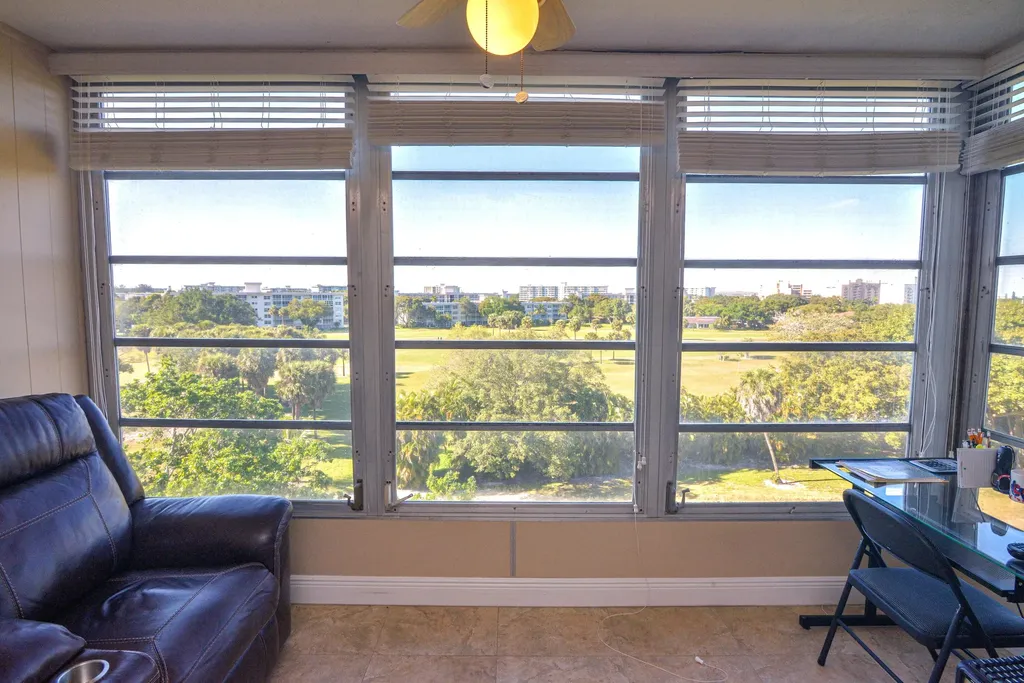 2661 S Course Drive Pompano Beach FL 33069