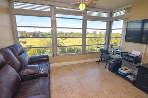 2661 S Course Drive Pompano Beach FL 33069