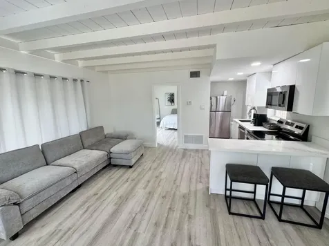 1130 NE 18th Avenue Fort Lauderdale FL 33304