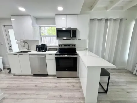 1130 NE 18th Avenue Fort Lauderdale FL 33304