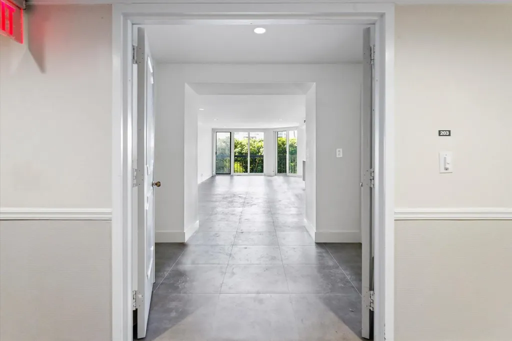 2778 S Ocean Boulevard Palm Beach FL 33480