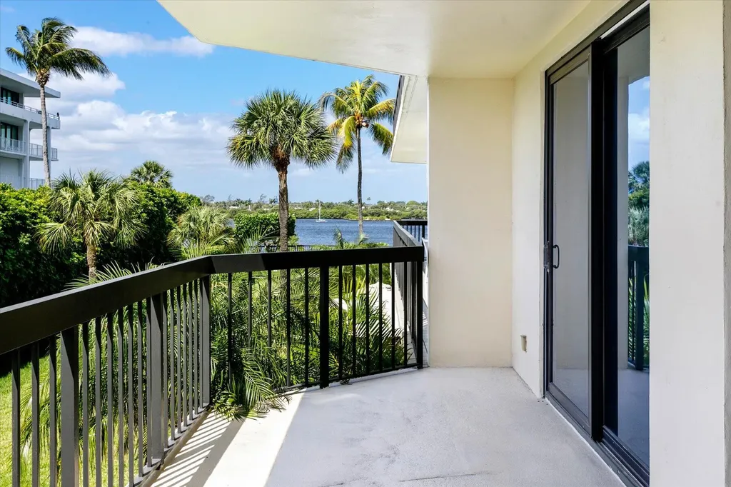 2778 S Ocean Boulevard Palm Beach FL 33480