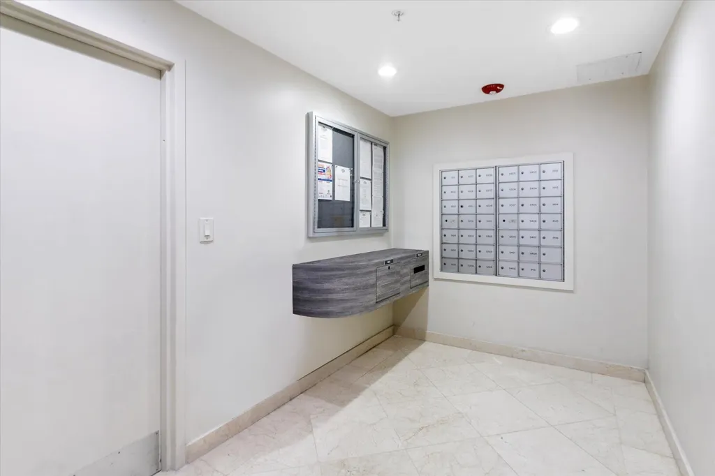 2778 S Ocean Boulevard Palm Beach FL 33480