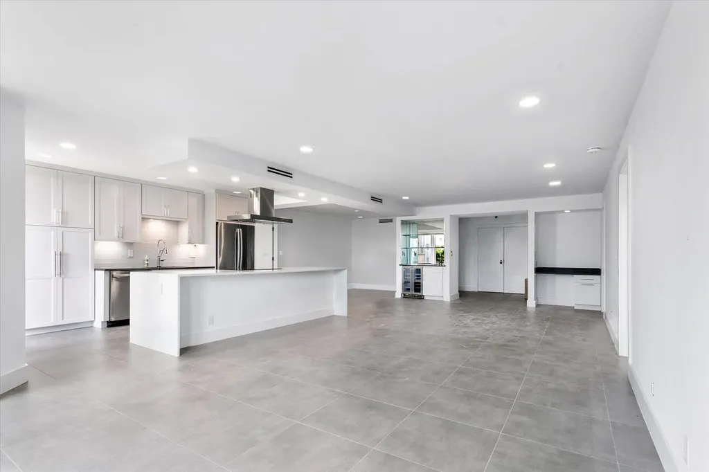 2778 S Ocean Boulevard Palm Beach FL 33480