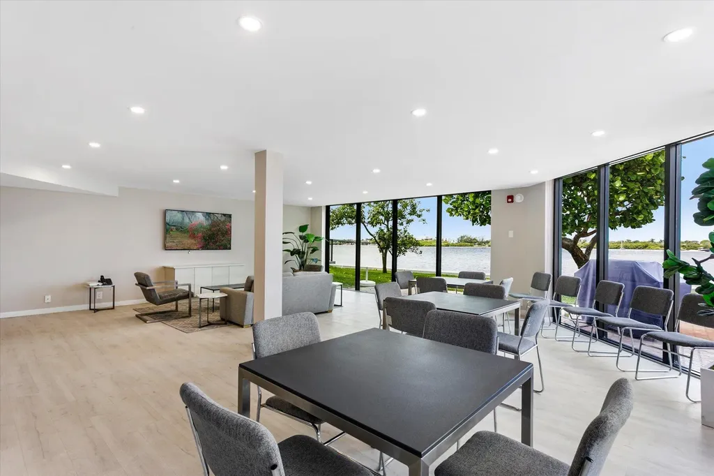 2778 S Ocean Boulevard Palm Beach FL 33480