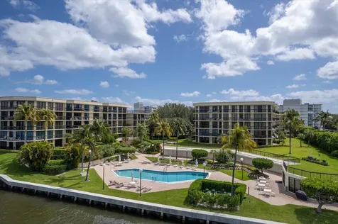 2778 S Ocean Boulevard Palm Beach FL 33480