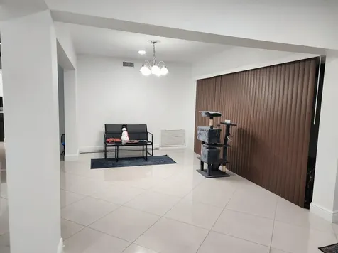 5707 White Hickory Circle Tamarac FL 33319