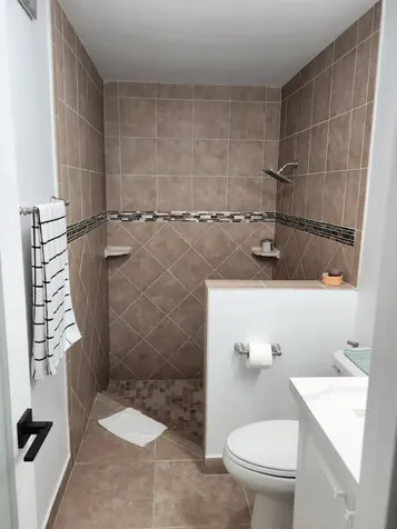 5707 White Hickory Circle Tamarac FL 33319