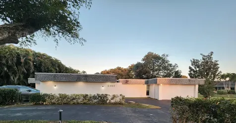 5707 White Hickory Circle Tamarac FL 33319