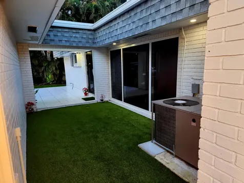 5707 White Hickory Circle Tamarac FL 33319