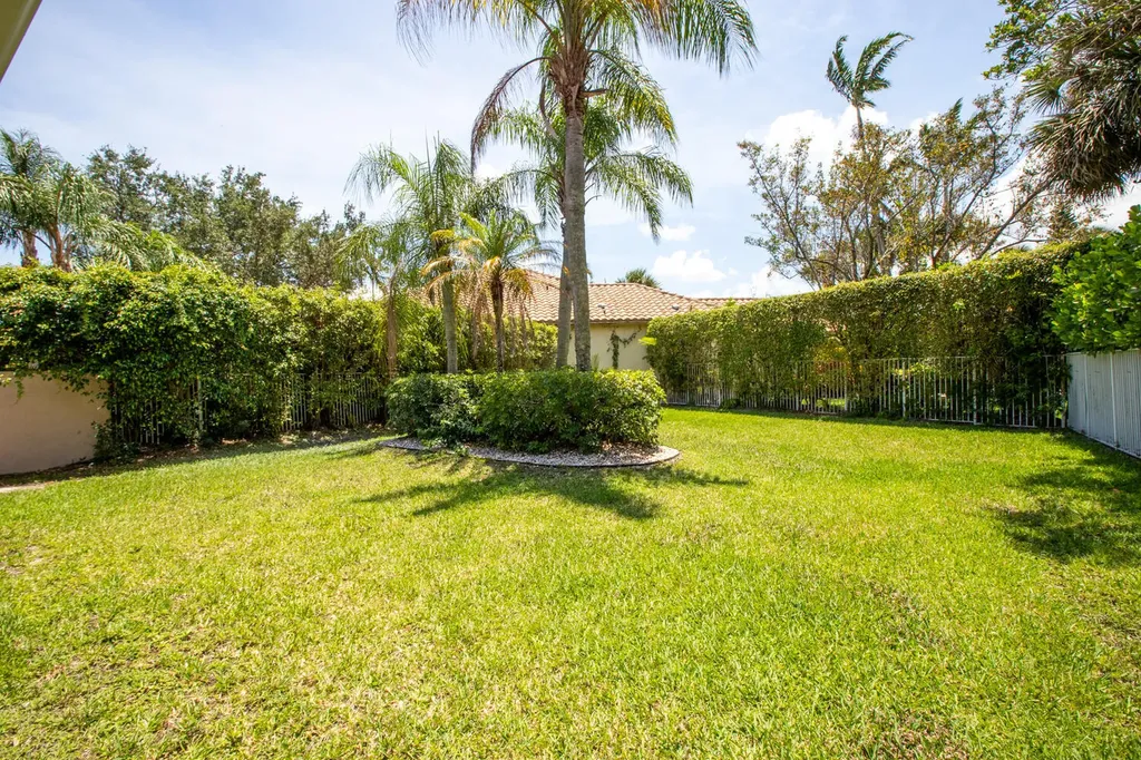 10821 La Salinas Circle Boca Raton FL 33428