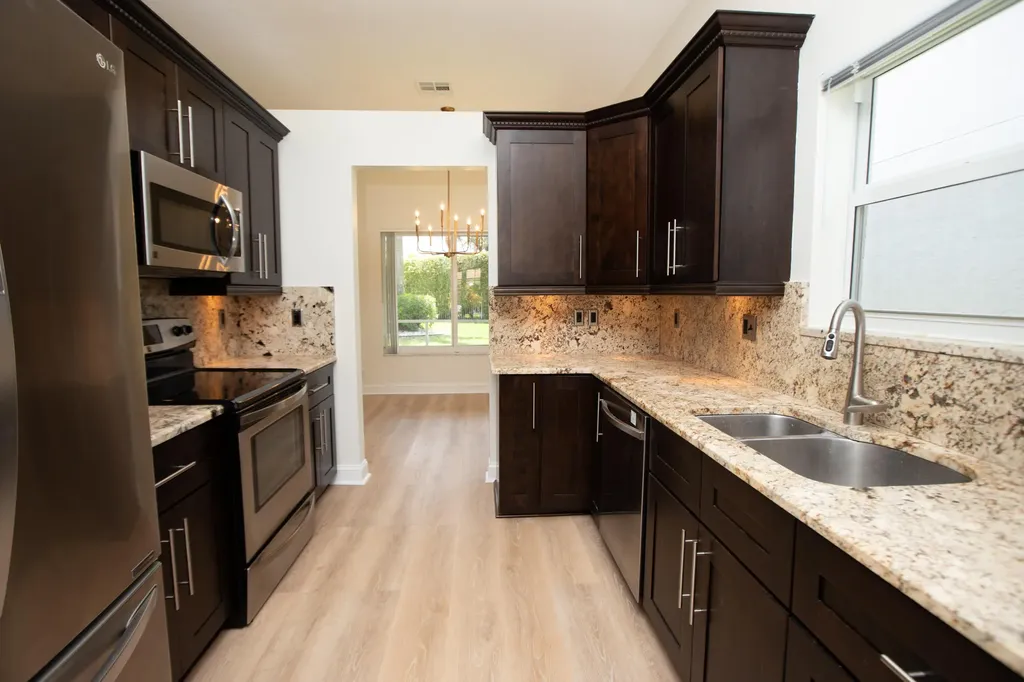 10821 La Salinas Circle Boca Raton FL 33428