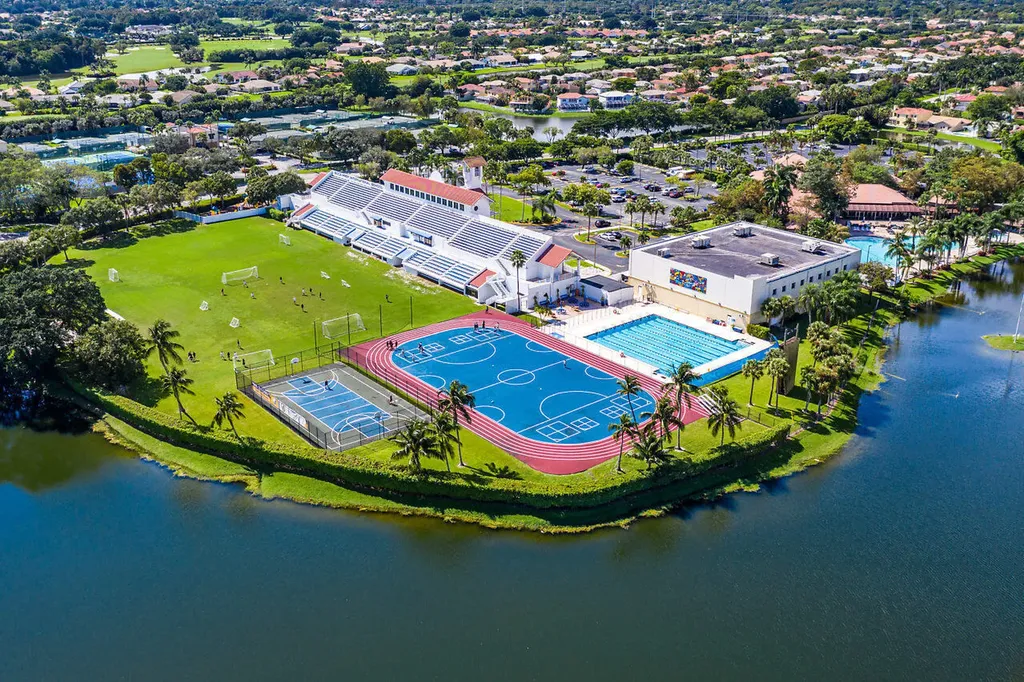 10821 La Salinas Circle Boca Raton FL 33428