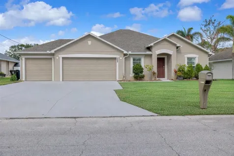249 SE Whitmore Drive Port St Lucie FL 34984