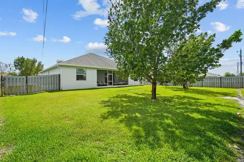 691 SW Haas Avenue Port St Lucie FL 34953