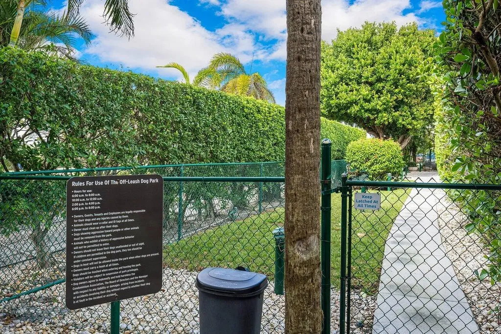 3250 S Ocean Boulevard Palm Beach FL 33480
