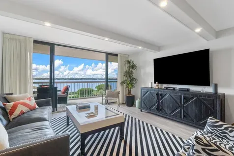 3250 S Ocean Boulevard Palm Beach FL 33480