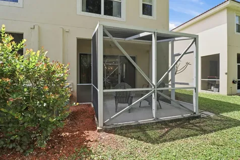 9069 Tremezzo Lane Boynton Beach FL 33472