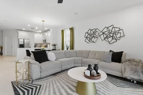 9069 Tremezzo Lane Boynton Beach FL 33472