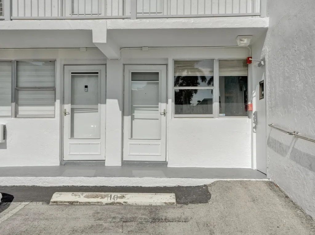 625 Antioch Avenue Fort Lauderdale FL 33304