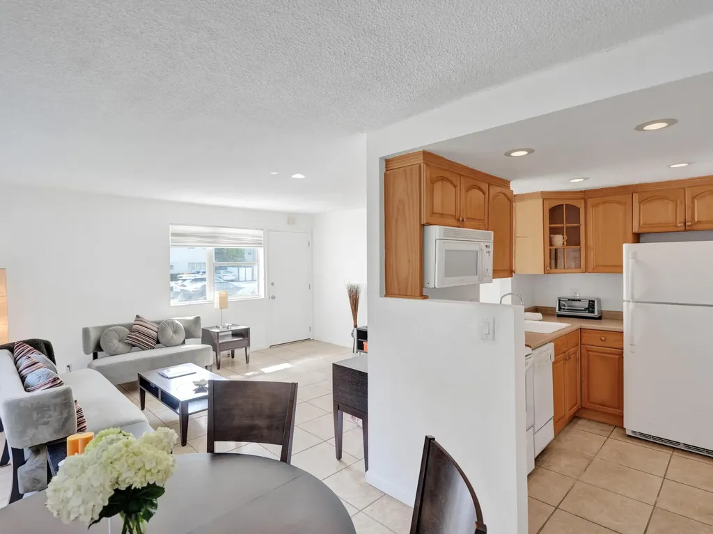 625 Antioch Avenue Fort Lauderdale FL 33304