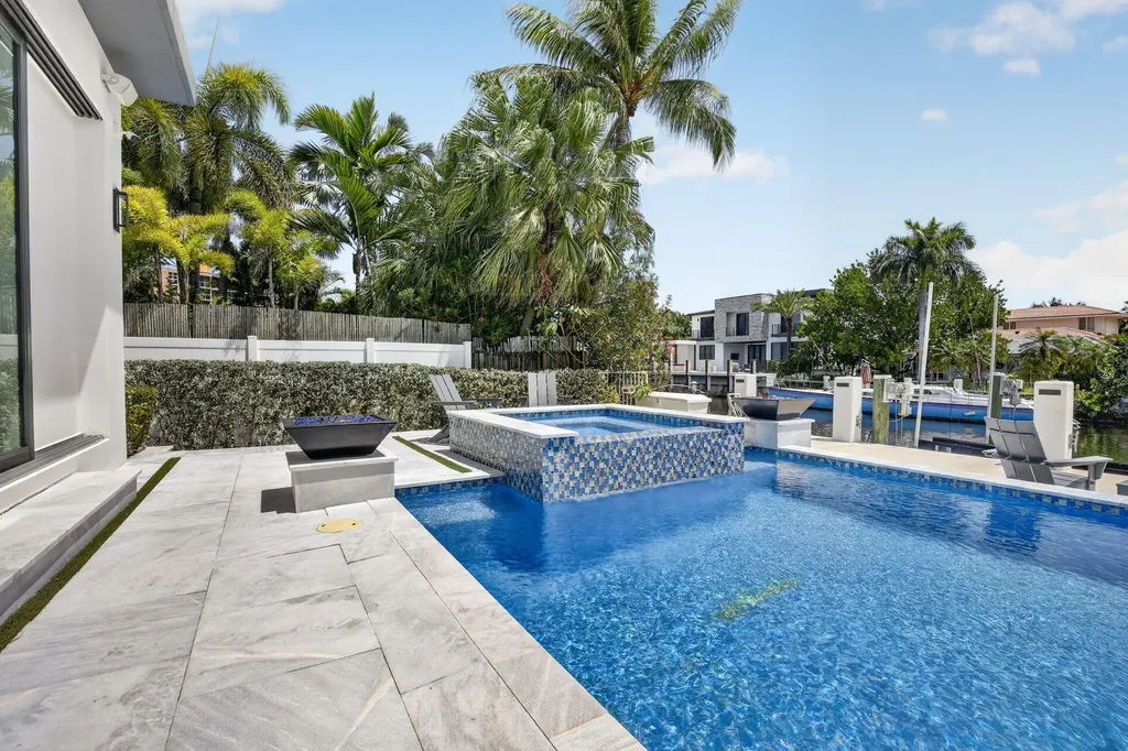 334 Isle Of Capri Drive Fort Lauderdale FL 33301