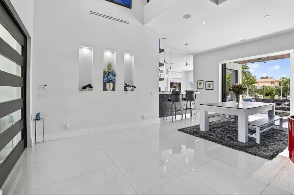 334 Isle Of Capri Drive Fort Lauderdale FL 33301