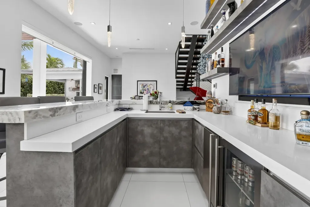 334 Isle Of Capri Drive Fort Lauderdale FL 33301