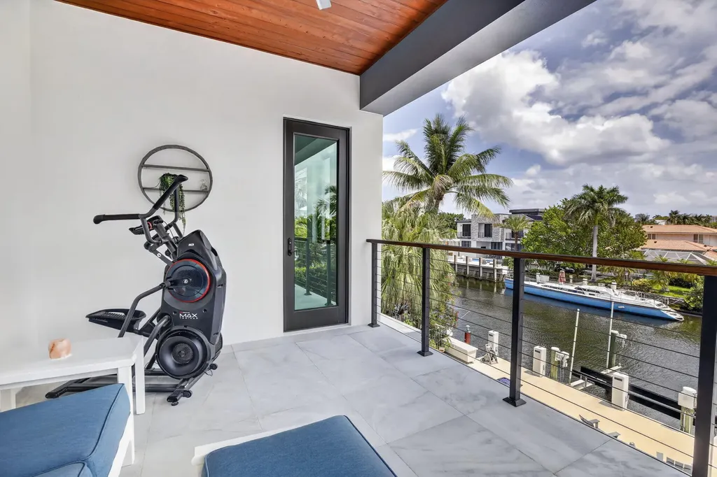 334 Isle Of Capri Drive Fort Lauderdale FL 33301