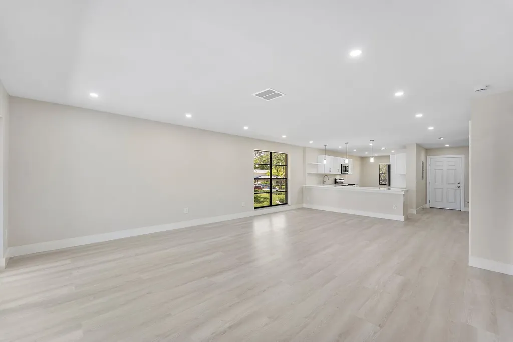 1 Westgate Lane Boynton Beach FL 33436