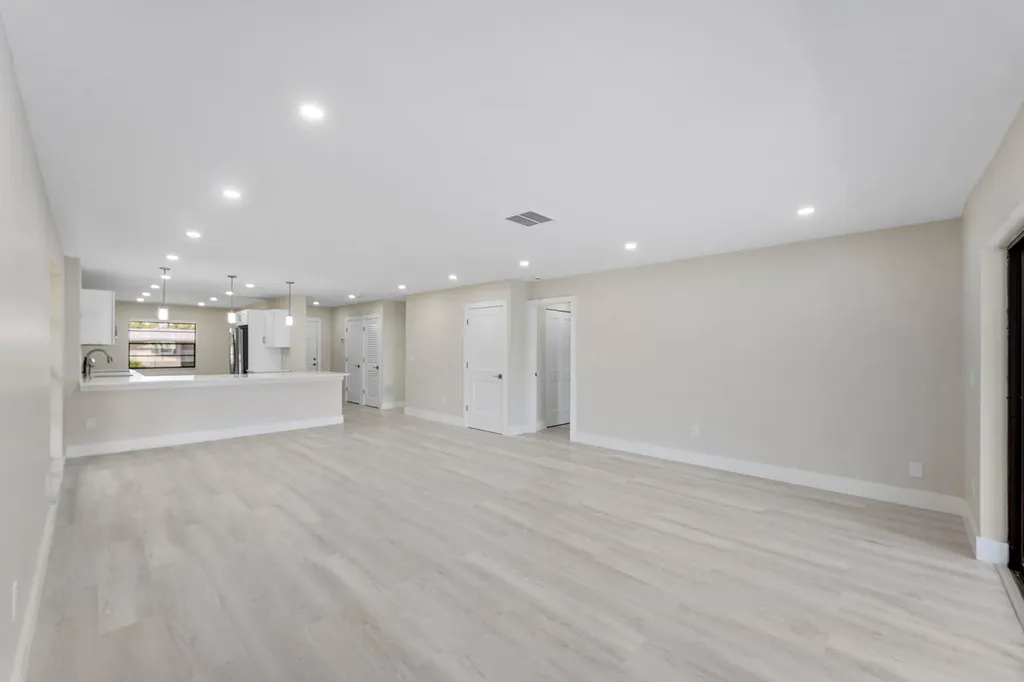 1 Westgate Lane Boynton Beach FL 33436