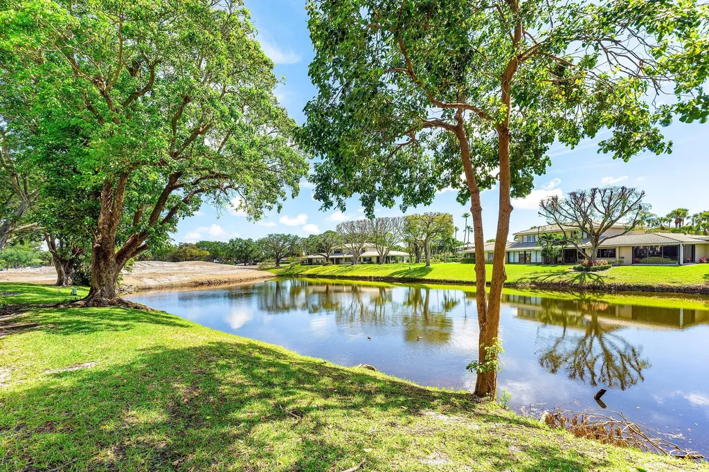 1 Westgate Lane Boynton Beach FL 33436