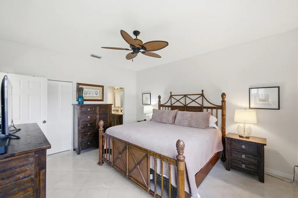 47 N Lakeshore Drive Hypoluxo FL 33462