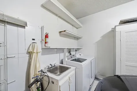 47 N Lakeshore Drive Hypoluxo FL 33462