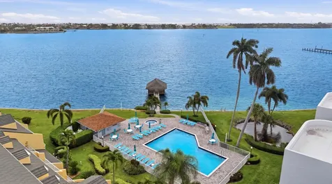 47 N Lakeshore Drive Hypoluxo FL 33462