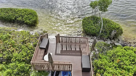 47 N Lakeshore Drive Hypoluxo FL 33462