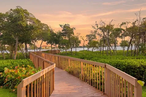 47 N Lakeshore Drive Hypoluxo FL 33462