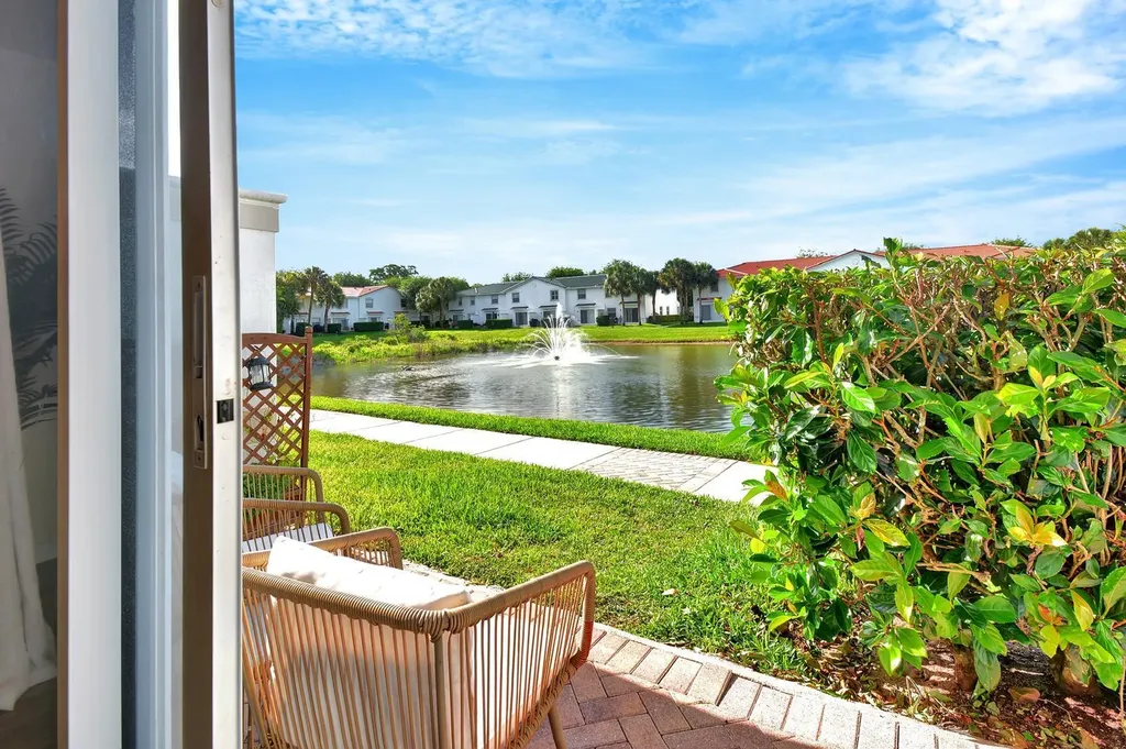 22201 Majestic Woods Way Boca Raton FL 33428