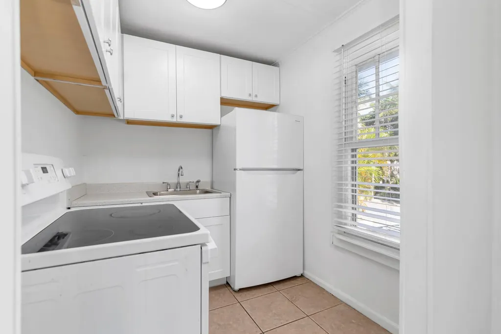 204 Conniston Road West Palm Beach FL 33405