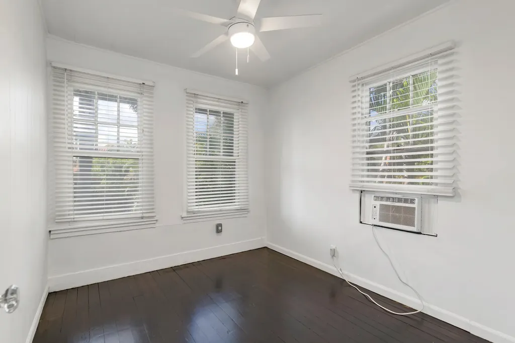 204 Conniston Road West Palm Beach FL 33405