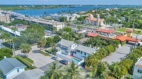 204 Conniston Road West Palm Beach FL 33405