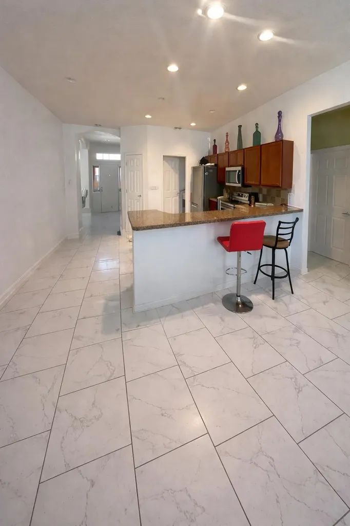 1003 Mystery Circle Davenport FL 33837