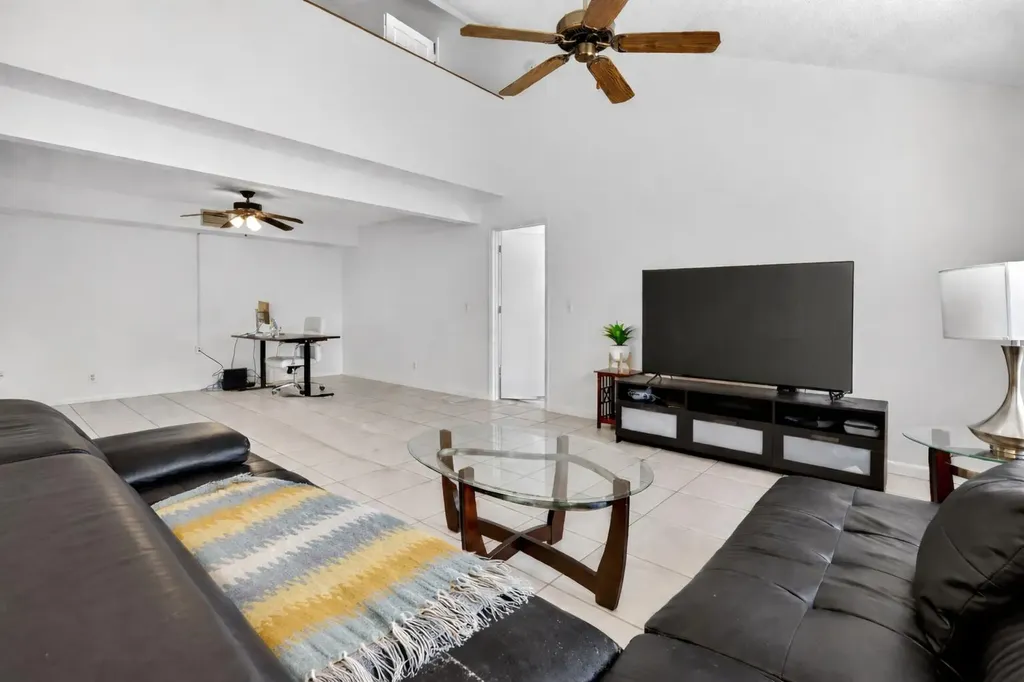102 Maplecrest Circle Jupiter FL 33458