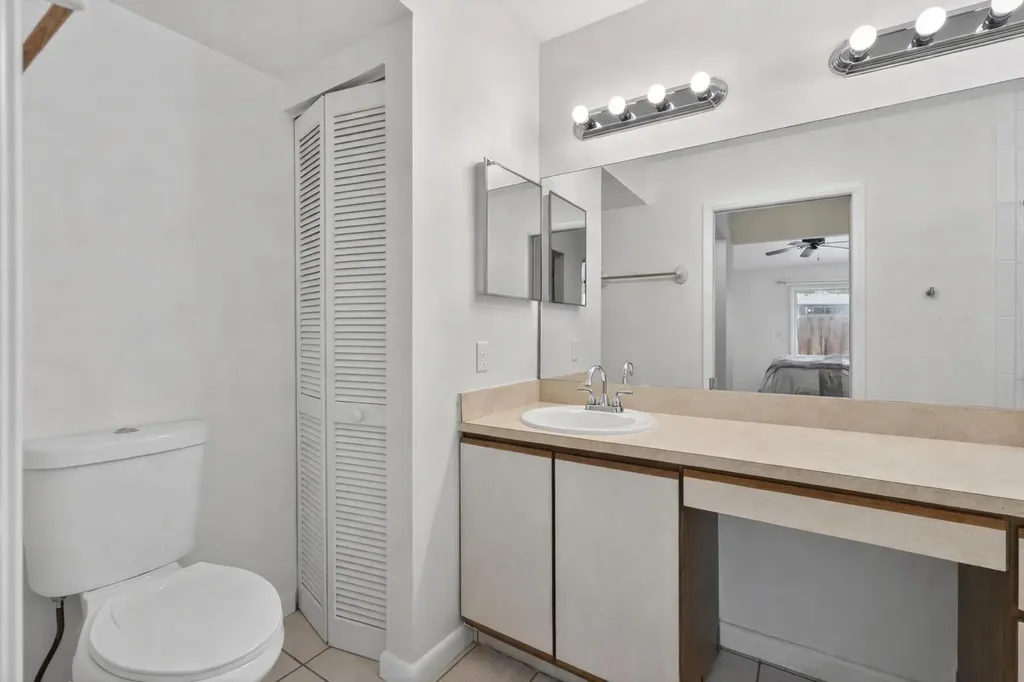 102 Maplecrest Circle Jupiter FL 33458