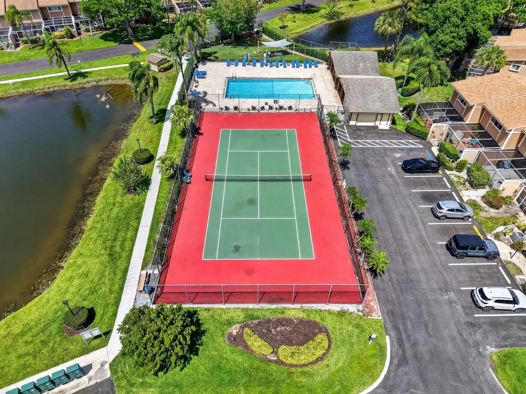 102 Maplecrest Circle Jupiter FL 33458