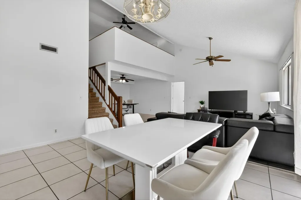 102 Maplecrest Circle Jupiter FL 33458