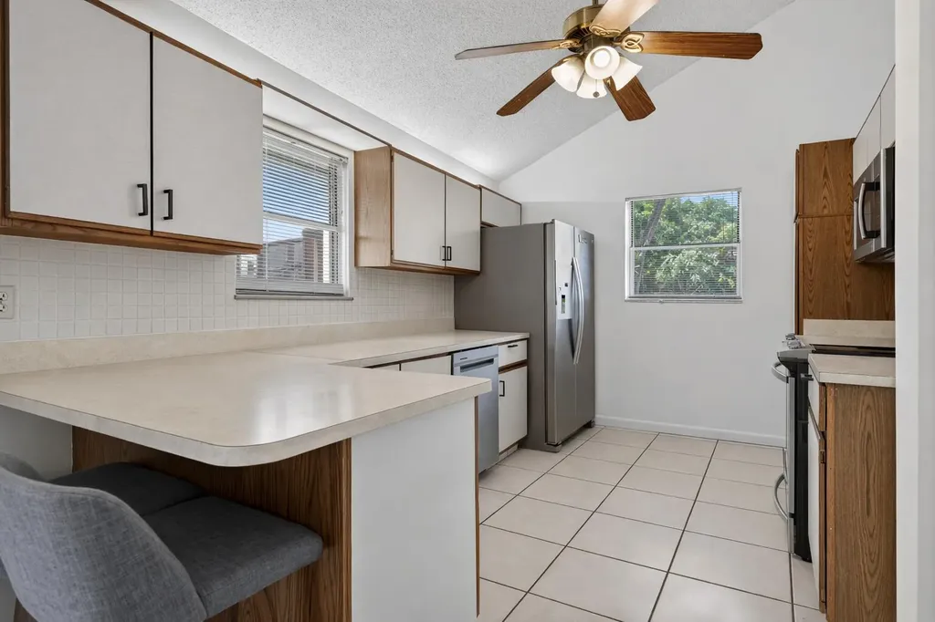 102 Maplecrest Circle Jupiter FL 33458