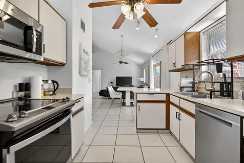 102 Maplecrest Circle Jupiter FL 33458